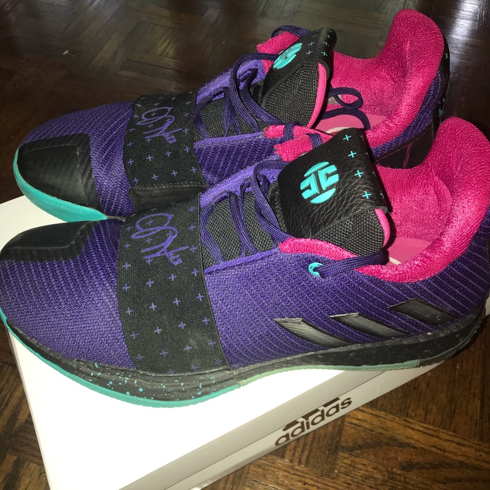 Harden vol. 3 - Picture 3 of 7